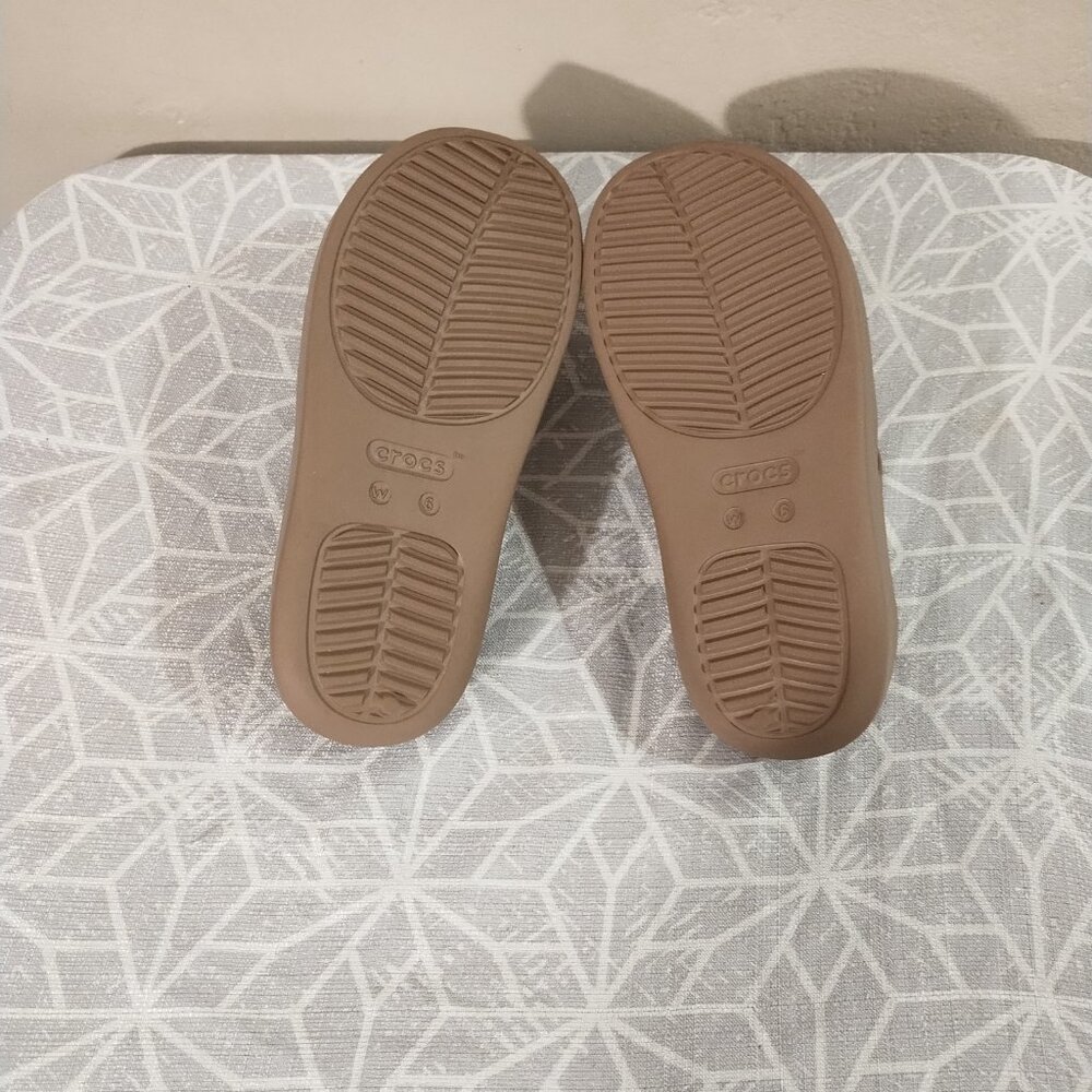 Crocs Getaway Platform Flip Flops - image 6